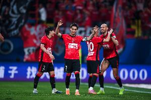 李璇：韦世豪等球员与球迷沟通有担当，蓉城连续不胜非态度问题