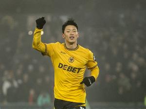 韩媒：狼队允许黄喜灿寻找新球队 薛英佑希望登陆欧洲五大联赛