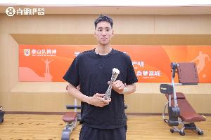 直播吧中超最佳丨于金永：现役最喜欢多纳鲁马 国家队是努力目标