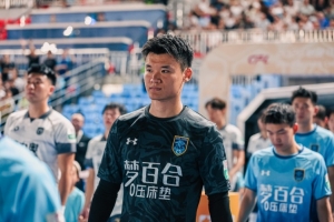 李冠希韧带损伤预计休战2至3周，将根据复查结果确定具体复出时间