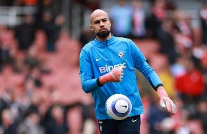邮报评切尔西：花了大钱签了这么多人，却忘了买门将