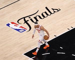 哈特：新赛季我们仍是猎手而非猎物 我们要猎取第二座总冠军奖杯