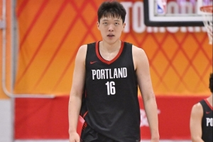 队记：青岛完成杨瀚森的预注册 但所有人都盼他能在NBA打出一片天