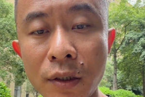 球迷若砸到对手或裁判中国队吃T？媒体人：不可能 裁判管不了观众