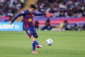 每体：巴萨放假两天，佩德里、热苏斯、罗德里等11人仍去训练