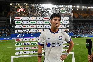 季胜攀：英雄不英雄的其实对我并不重要，能帮到球队才是最重要的