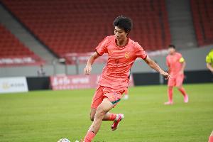 沪媒：赵松源意外入选，国足磨合阵容 U23国足迎队史最强阵容