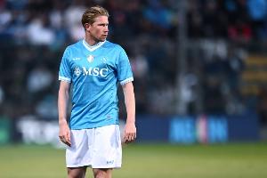 阿尔特塔：看德布劳内踢球仍是一种享受，他是史上最佳中场之一