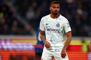 迪乌夫：若能获出场时间会努力踢好右翼卫 长期目标重回中场位置