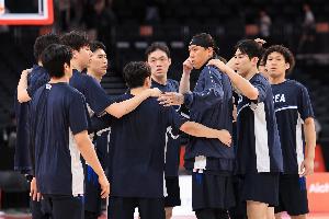 盘外招不敌免兵役的决心！韩国男篮上午投篮训练取消 决赛胜日本