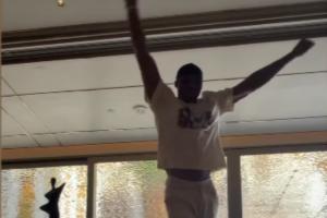 安逸的退休生活！威少随音乐翩翩起舞 大秀威式律动