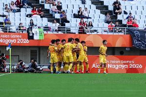 已创历史！中国男足此前13战亚运1银2铜 时隔28年再进4强踢铜牌战