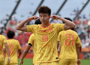 韩乔生评U23国足：全场表现可圈可点，拥有追平机会只缺点运气