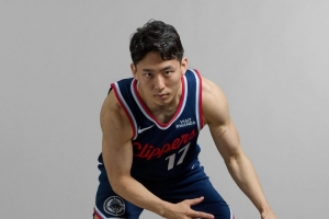 河村勇辉晒快船定妆照：相信过程 感谢大家一直以来的支持