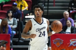 Siegel：快船可能先裁卡梅隆·克里斯蒂 再用双向合同将其签回