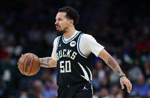 科尔·安东尼：重返NBA当然在我脑海里 但现在只想专注墨尔本联
