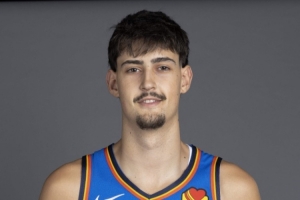 再挖一宝！雷霆12号秀马拉两场季前赛合计15中15 场均17分7.5板