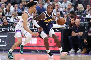 330万底薪=1650万奢侈税！NBA官方：掘金裁掉了朗尼·沃克