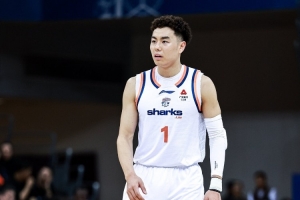 打得可以！李添荣替补5中3轻松拿下9分2板 正负值+15