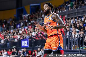 23中9&三分12中3得到21分！如何评价NBA榜眼拉塞尔的CBA首秀？