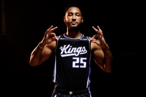 赛季报销！西蒙斯发文：这不是故事的结局 会找到方法重新站起来
