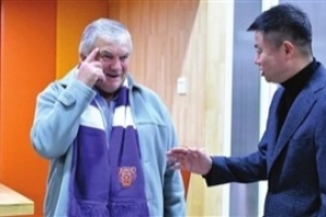 前天津主帅吉梅内斯：当年，我特别希望促成于根伟去乌拉圭联赛